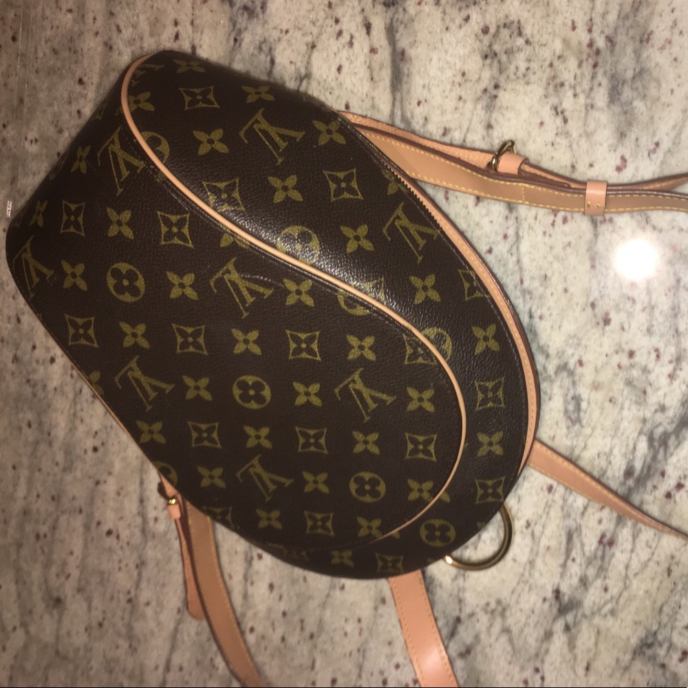 Louis Vuitton Ellipse backpack.
